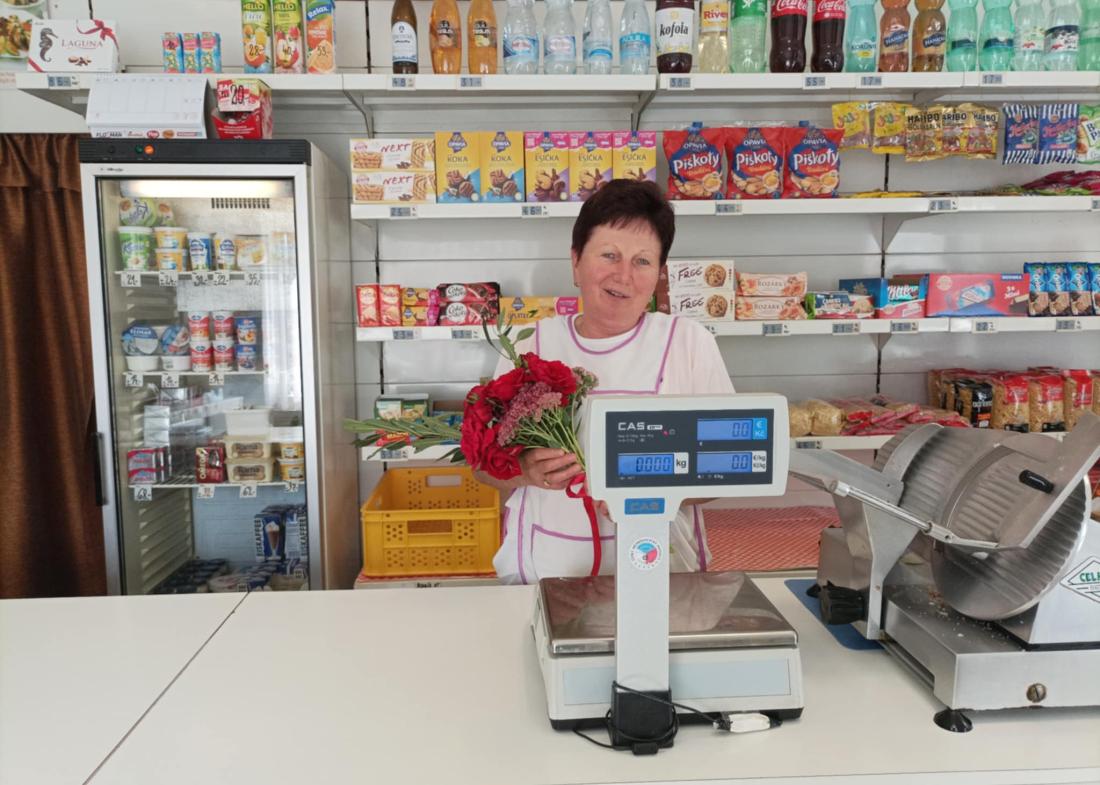 Rozhovor s Janou Polankovou. Čtyřicet let Jany v obchodě v Čepicích