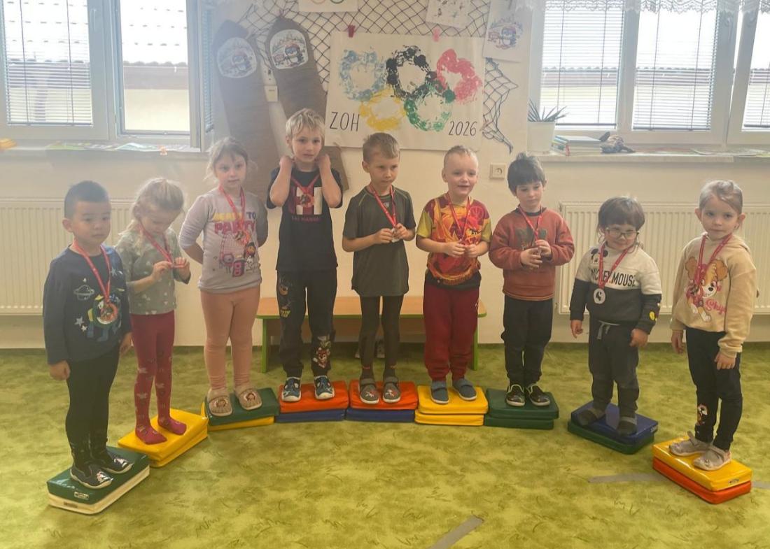 Biatlon nebo hokej. Pod pěti kruhy se sportovalo i v rábské mateřské škole