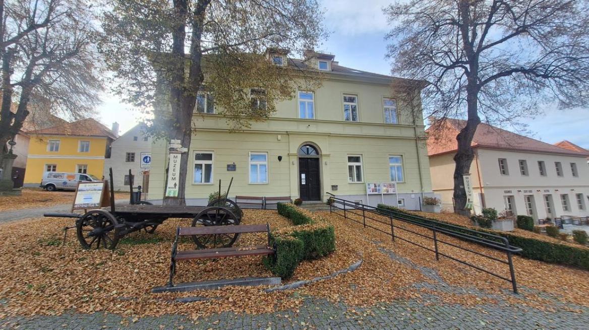 Měšťanka, Rabí 57. 