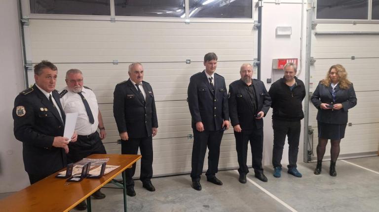 Na VH hromadě byli oceněni členové a členky sboru, kteří nebyli přitomní na schůzi k oslavám 140 let sboru. Foto: Tereza Freidingerová