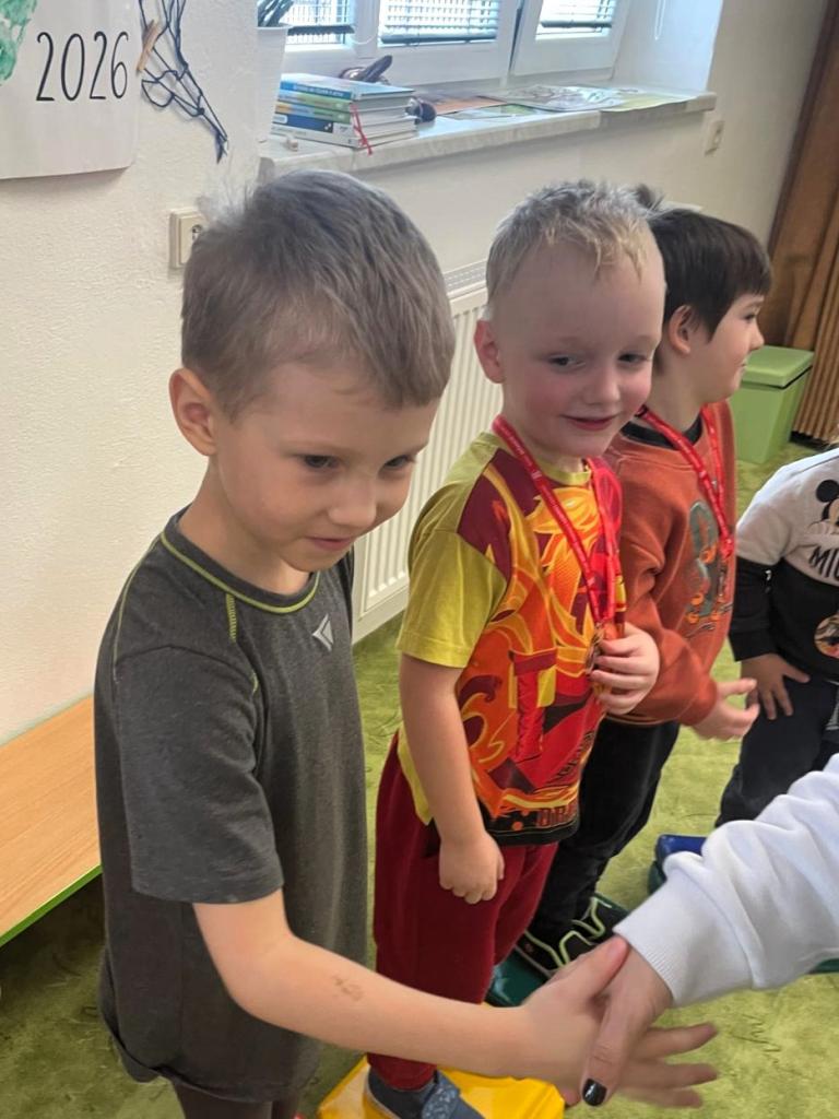 Medailový ceremoniál. Foto: archiv MŠ Rabí