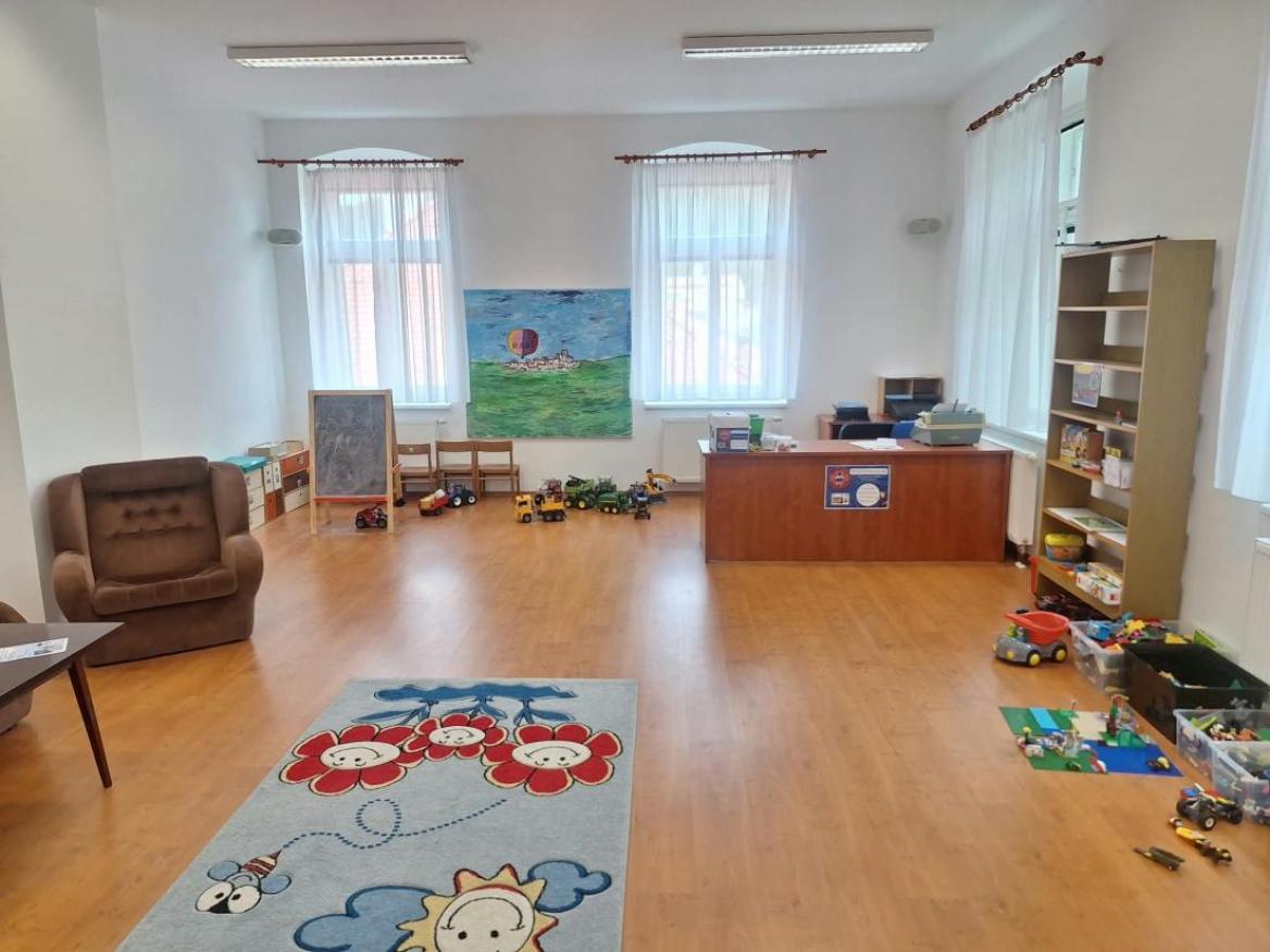 Dětský koutek v Infocentru města Rabí.